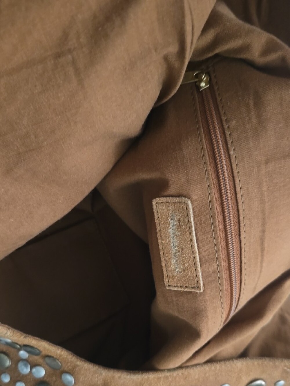 Gorgeous!! Free People Tan Suede Studded Shoulder Bag with Tassels, Never Used - Picture 10 of 11